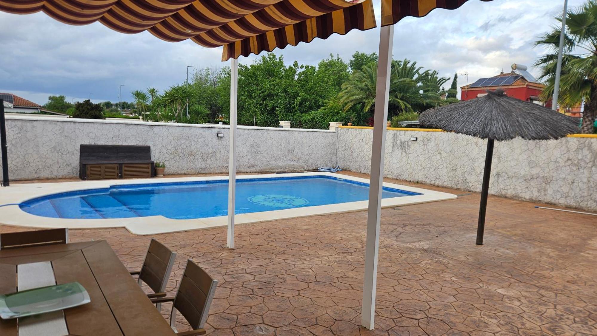 Chalet El Campillo Sevilla Bagian luar foto
